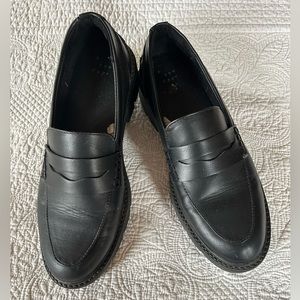 A New Day black platform slip-on chunky platform penny loafers women’s sz 8.6